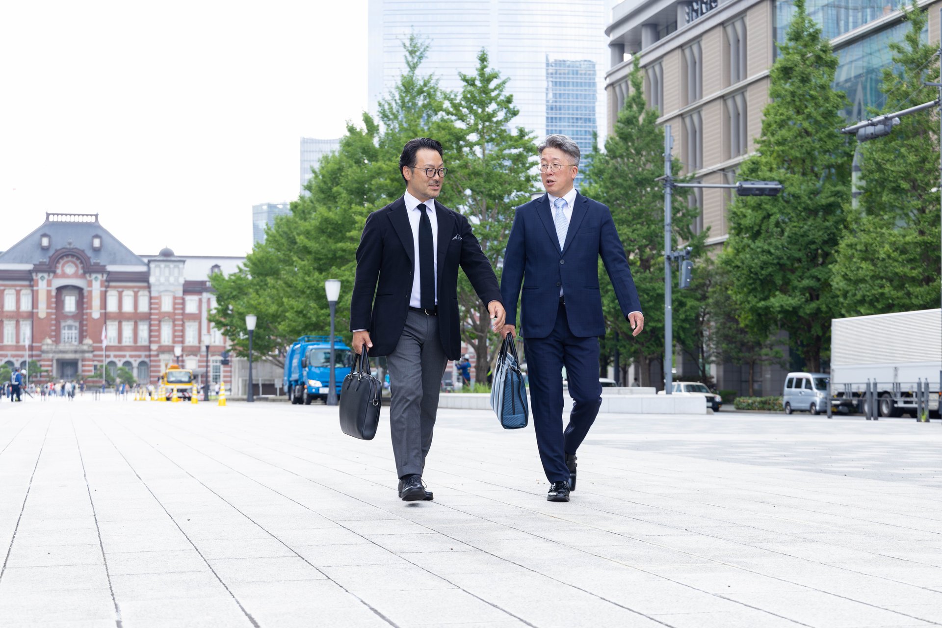 Mr.LAND professionals near Tokyo Station