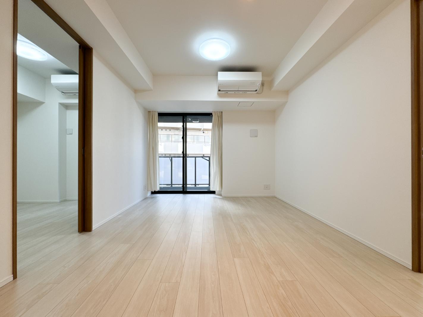 The Parkhouse Yoyogi Oyama Interior