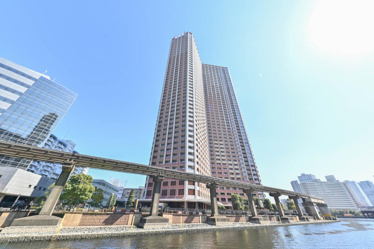 Shibaura Island Cape Tower Exterior