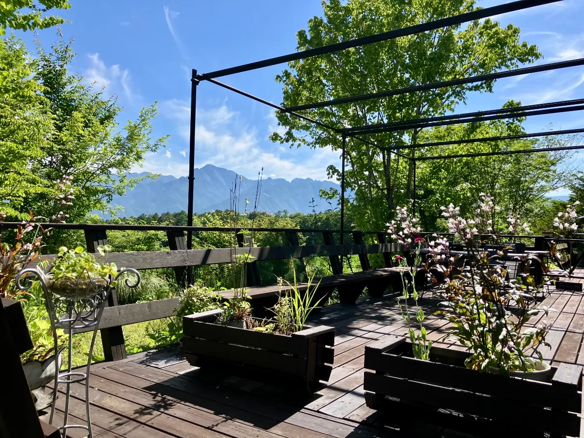 Outdoor patio of the Yamanashi holiday home
