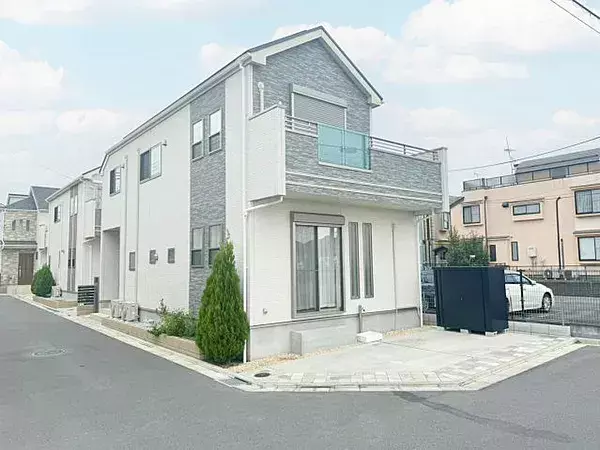 Chofu house exterior